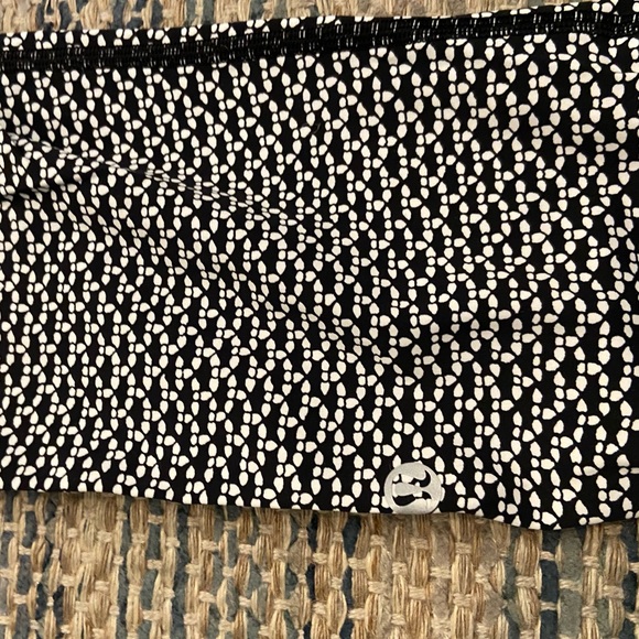 Lululemon Fast and Free Tights 25" - Picture 3 of 6